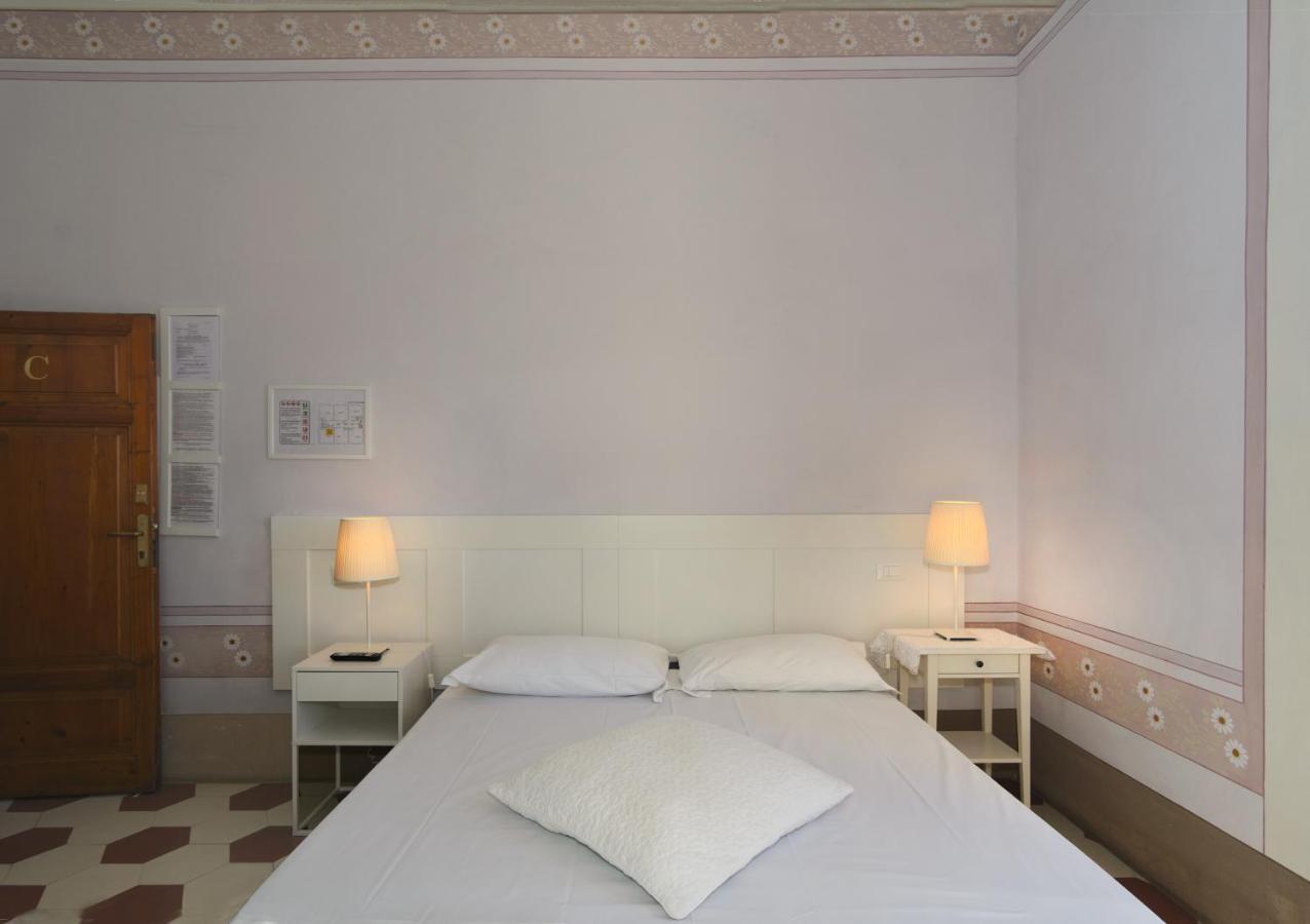 Hotel Villino Ermione Marina Di Pisa Exterior foto